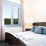 Hebe's House - Cozy Village Escape Near Tripoli